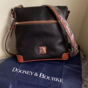NWT Dooney & Bourke Black & Brown Crossbody Purse
